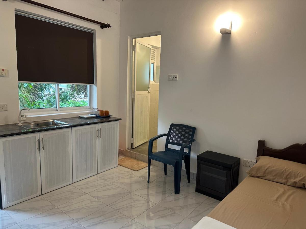 Mango Tree Budget Home Stay Homagama Extérieur photo